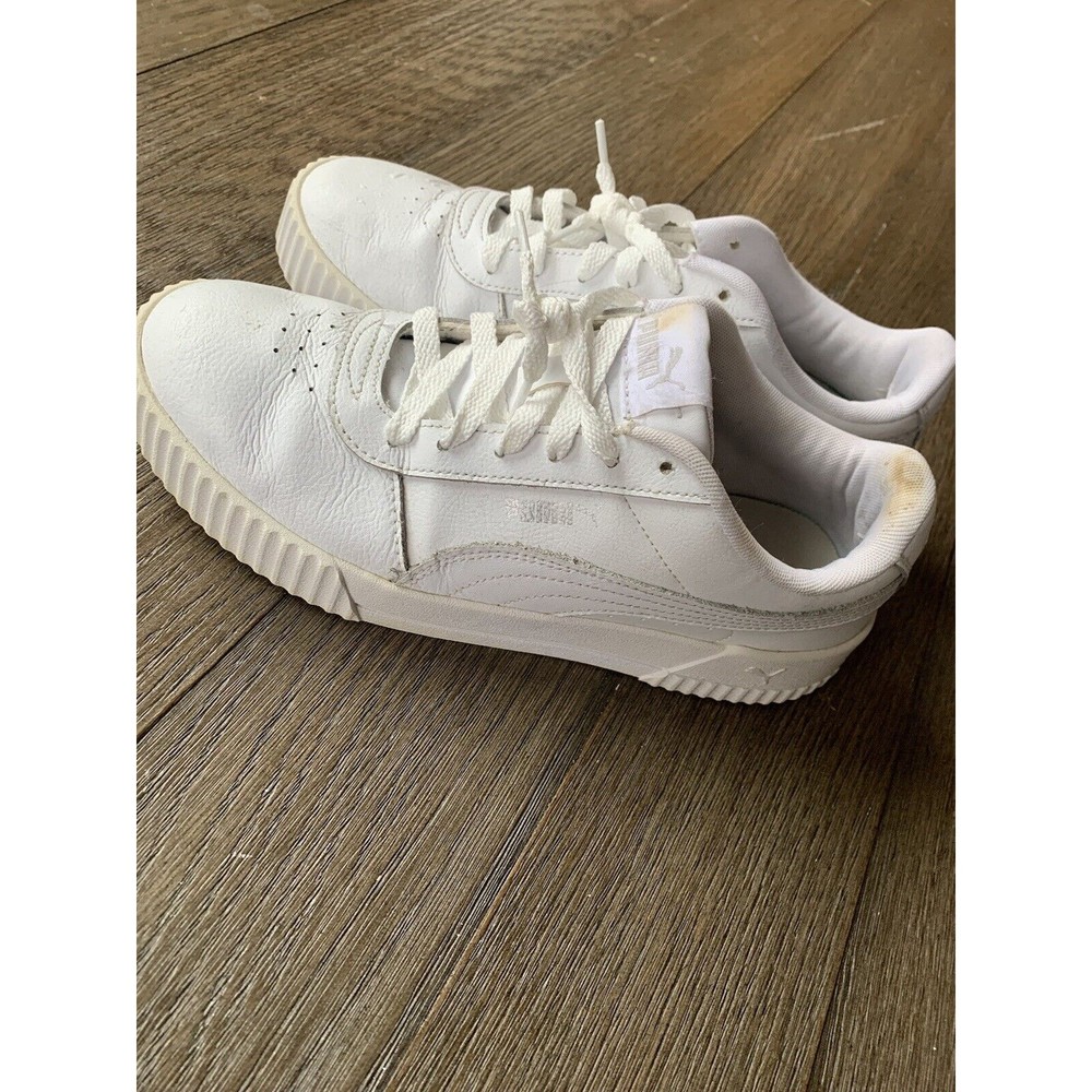 Size 9.5 - PUMA Carina 2.0 White